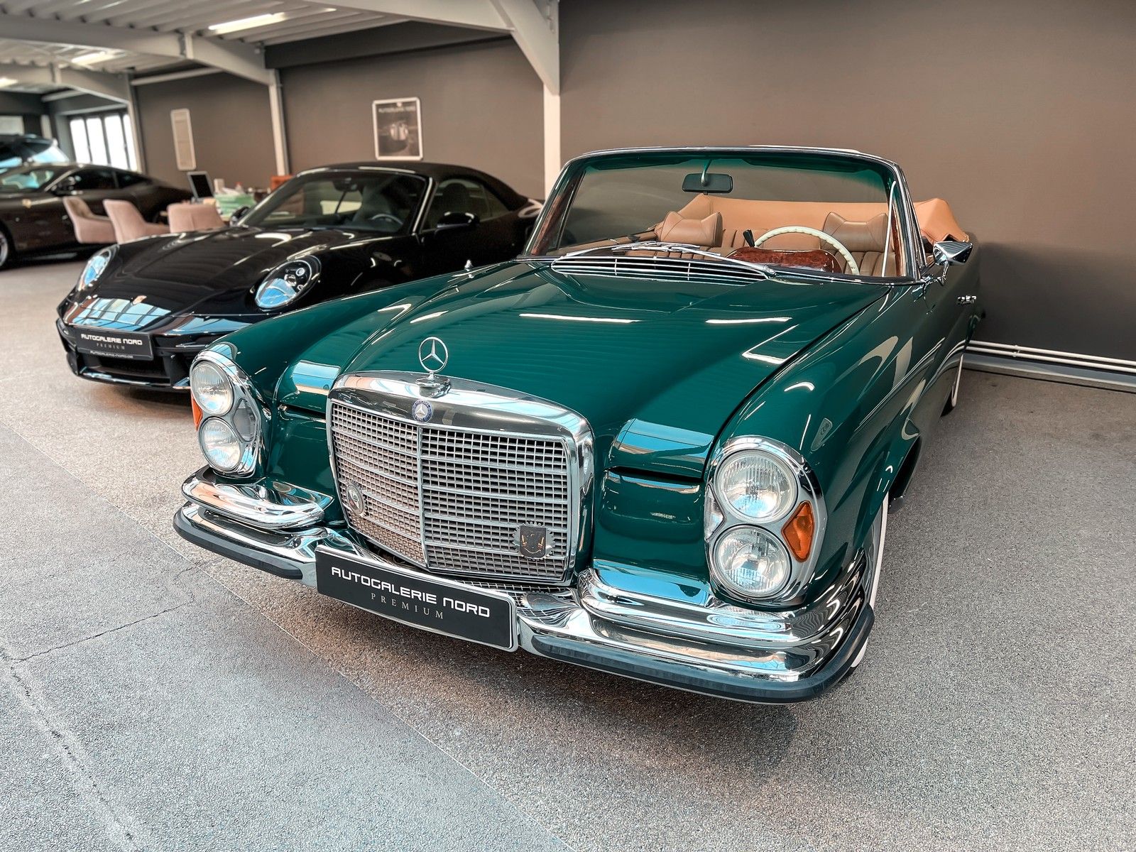 Mercedes-Benz 280 Cabrio W111 *1 of 1000* Flachkühler