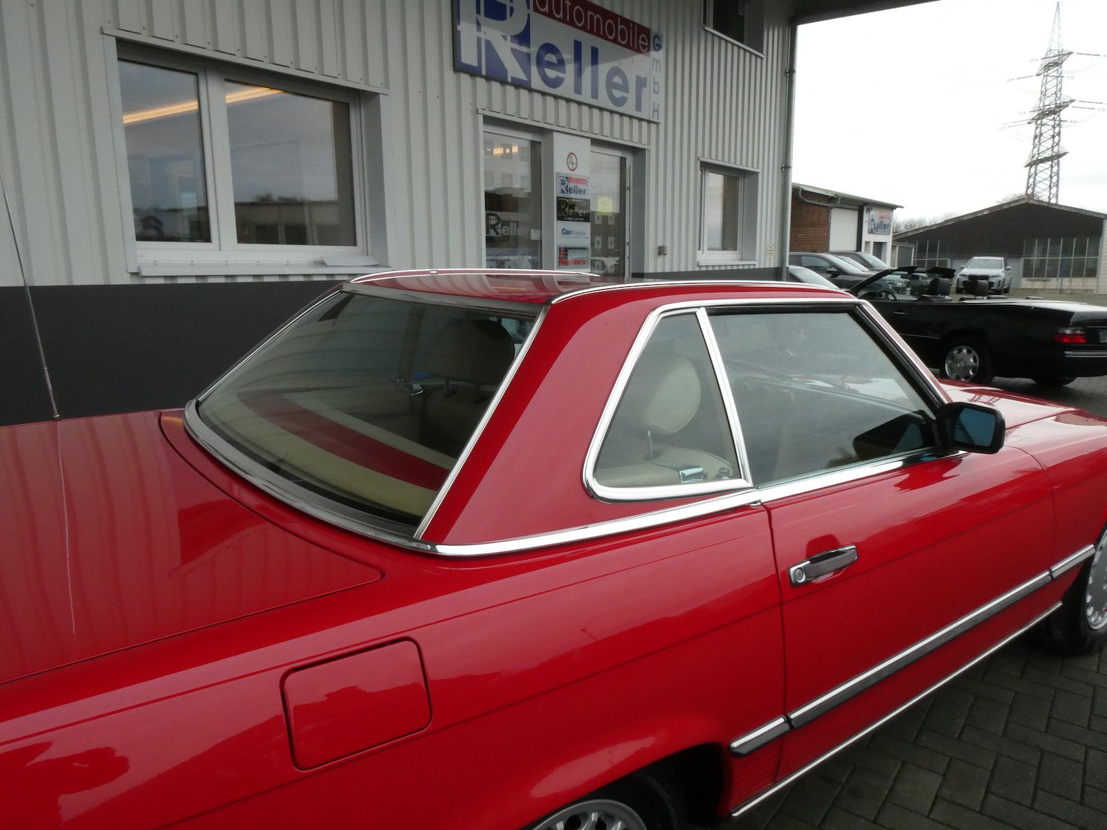 Mercedes-Benz 300 300 SL (R107), 3.Hand, deutsche Erstauslieferung