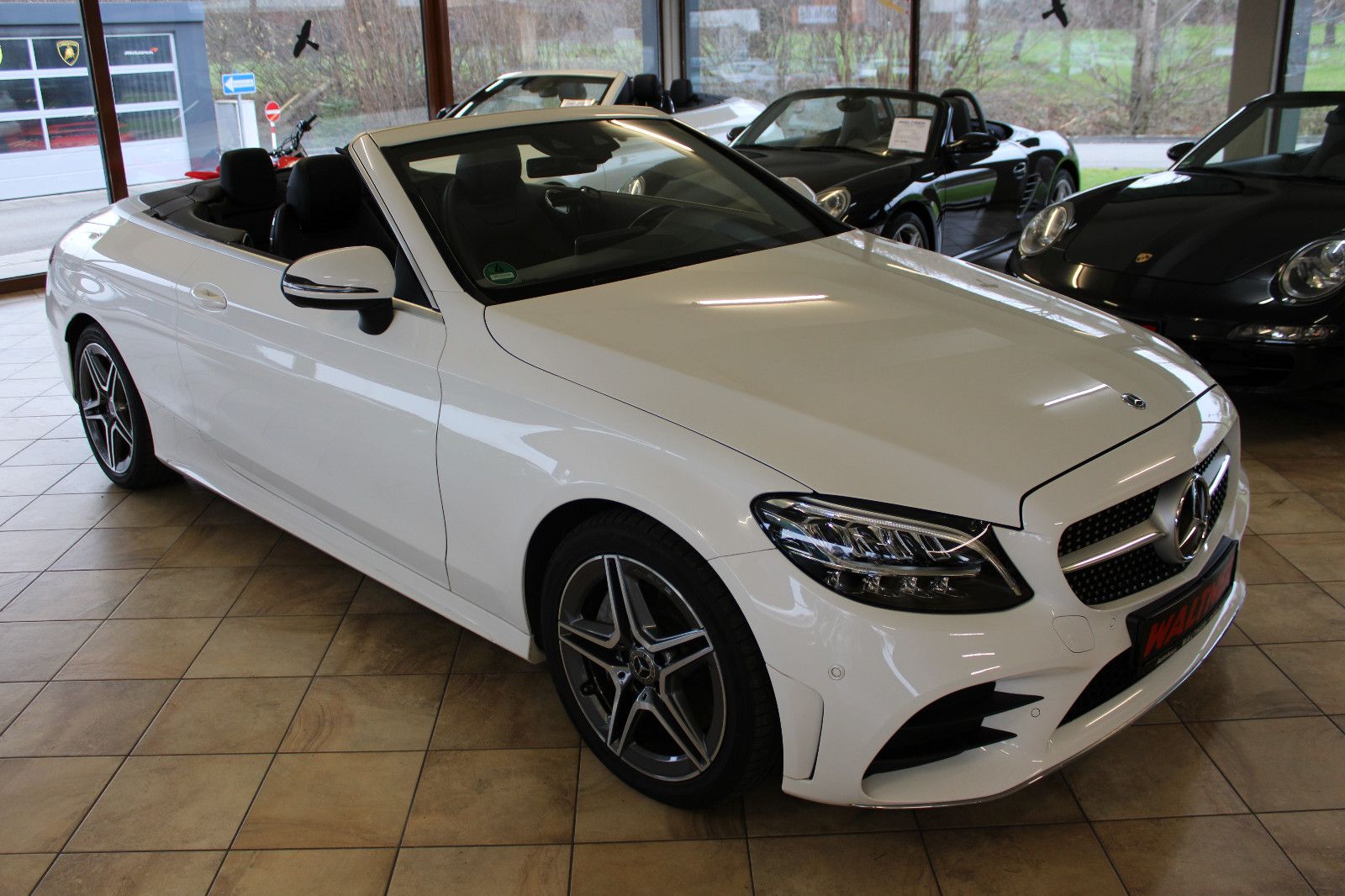 Mercedes-Benz C 300 C 300 Cabrio *AMG-Paket+Neuzustand+Voll*