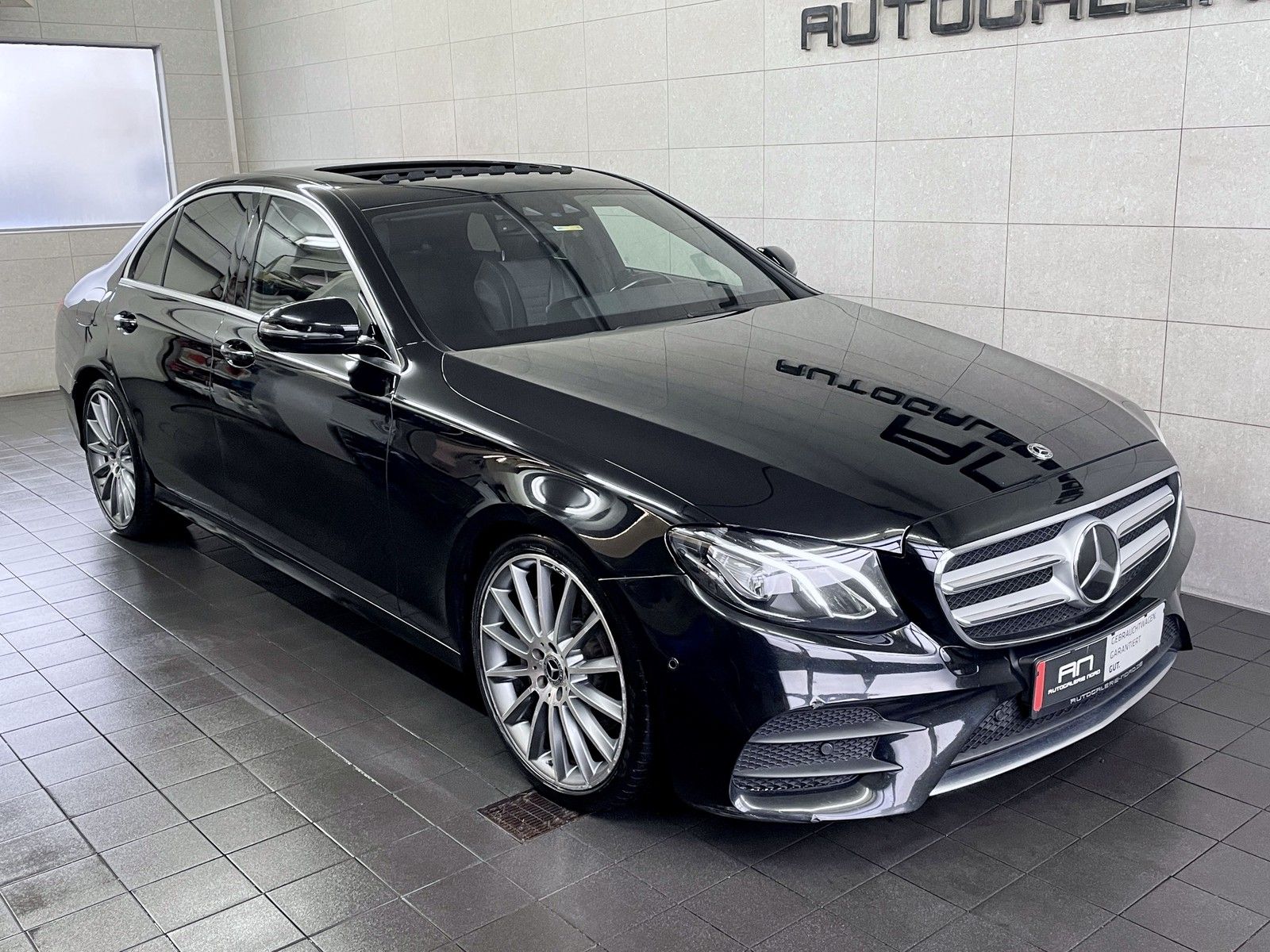 Mercedes-Benz E 220 E 220 d AMG Line Widescreen+Distronic+e.SHD+RFK