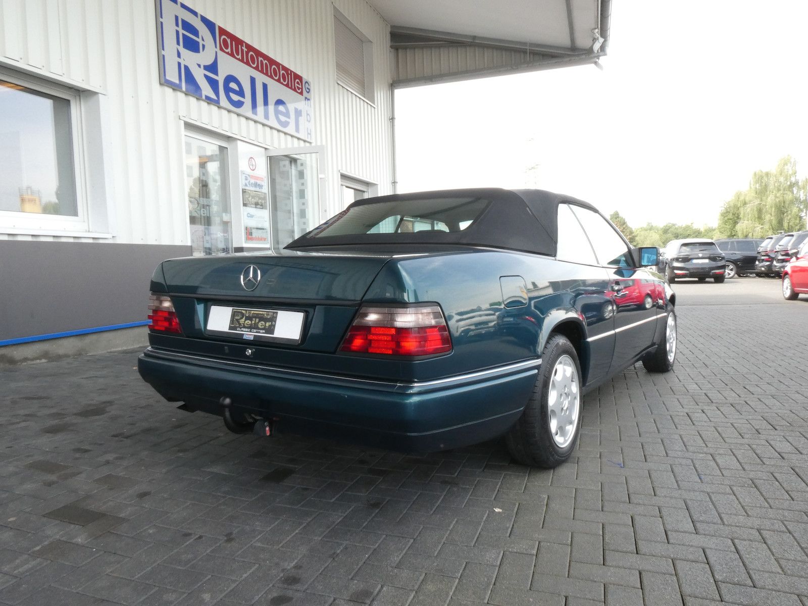 Mercedes-Benz E 220 E 220 (W124) Cabriolet, deutsche Erstauslieferun