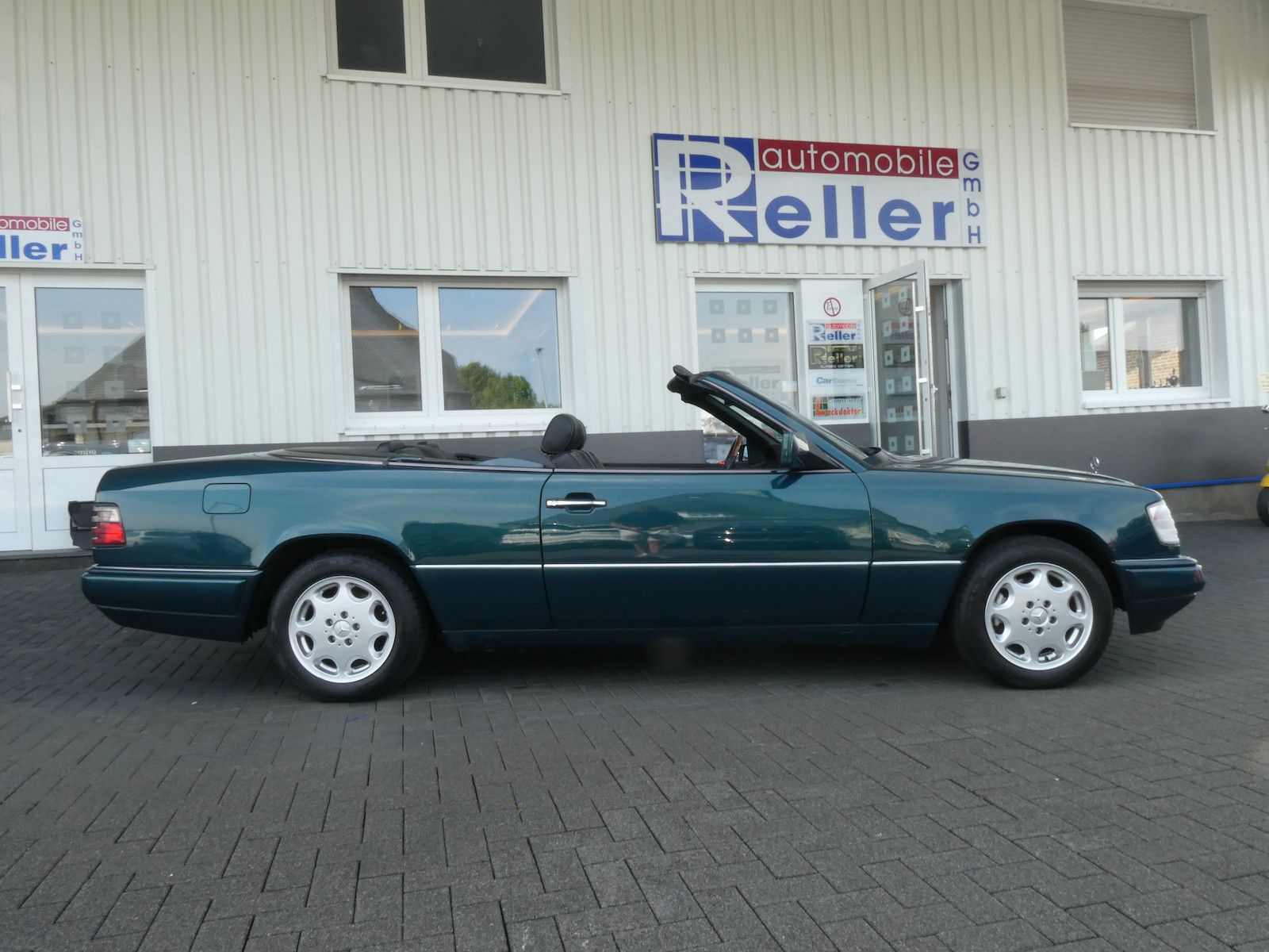 Mercedes-Benz E 220 E 220 (W124) Cabriolet, deutsche Erstauslieferun