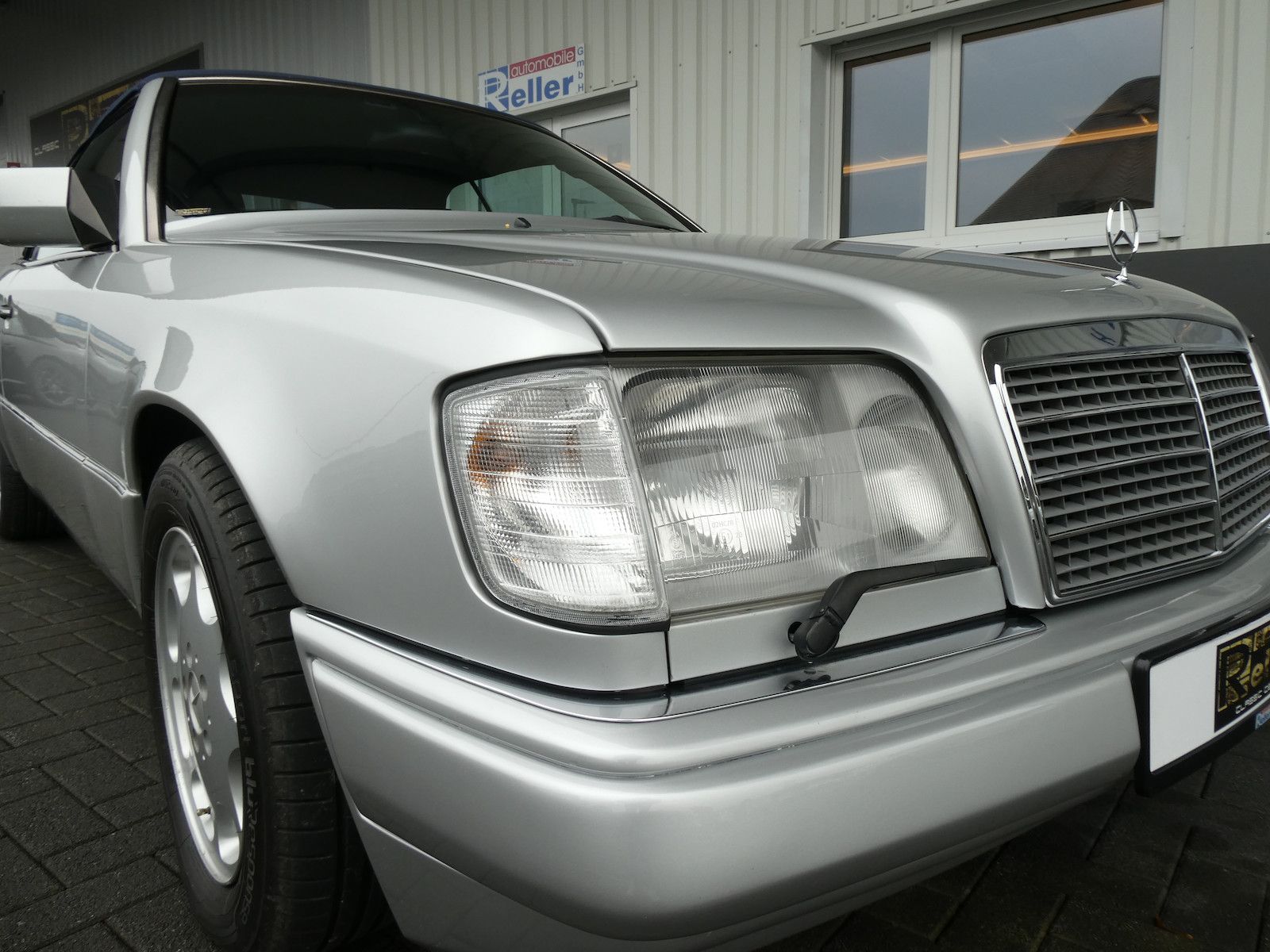 Mercedes-Benz E 320 E 320 (W124) Cabriolet, originales Hardtop