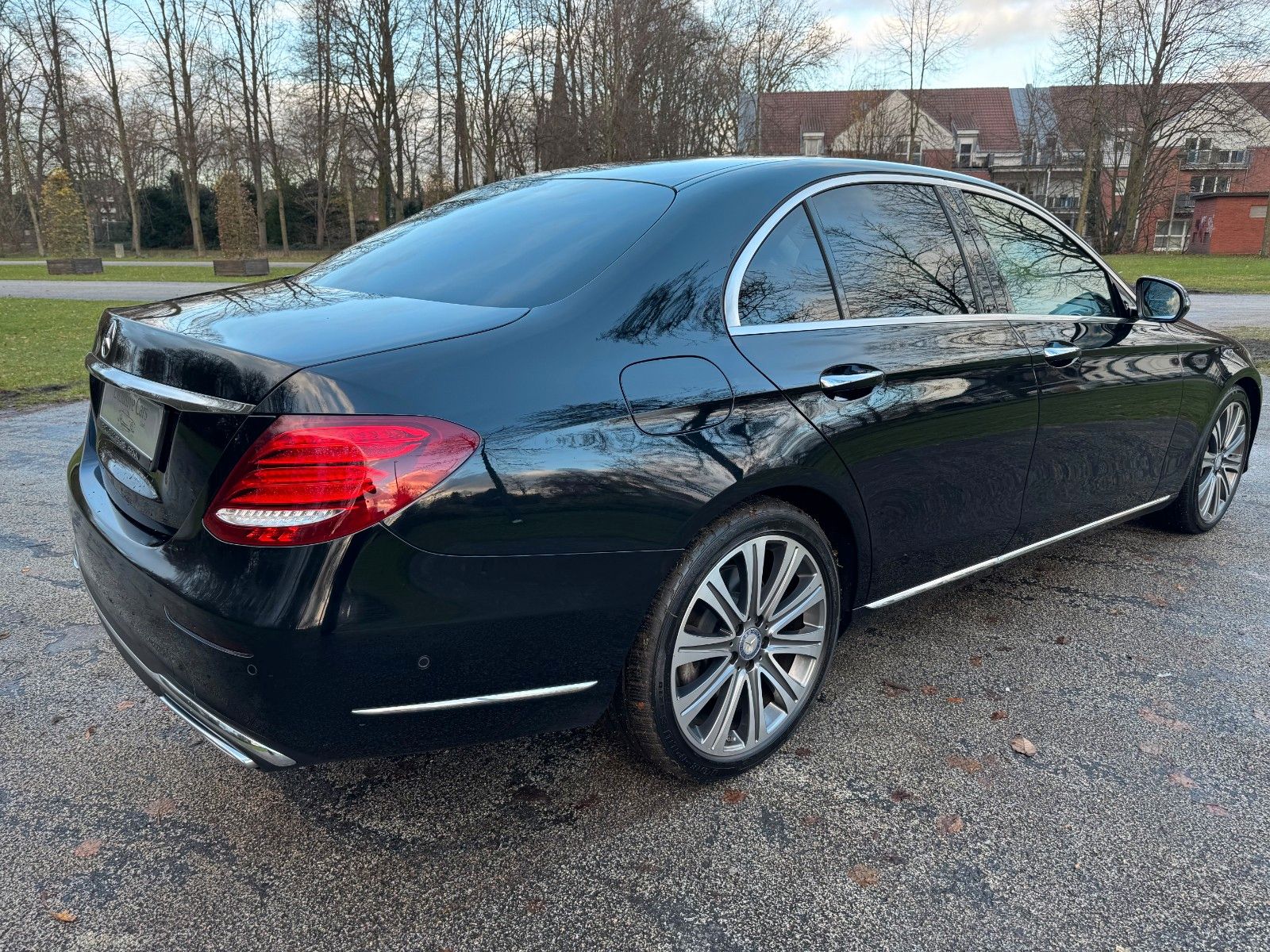 Mercedes-Benz E 350 E 350 d EXCLUSIVE | SPURHALTE ASSISTENT