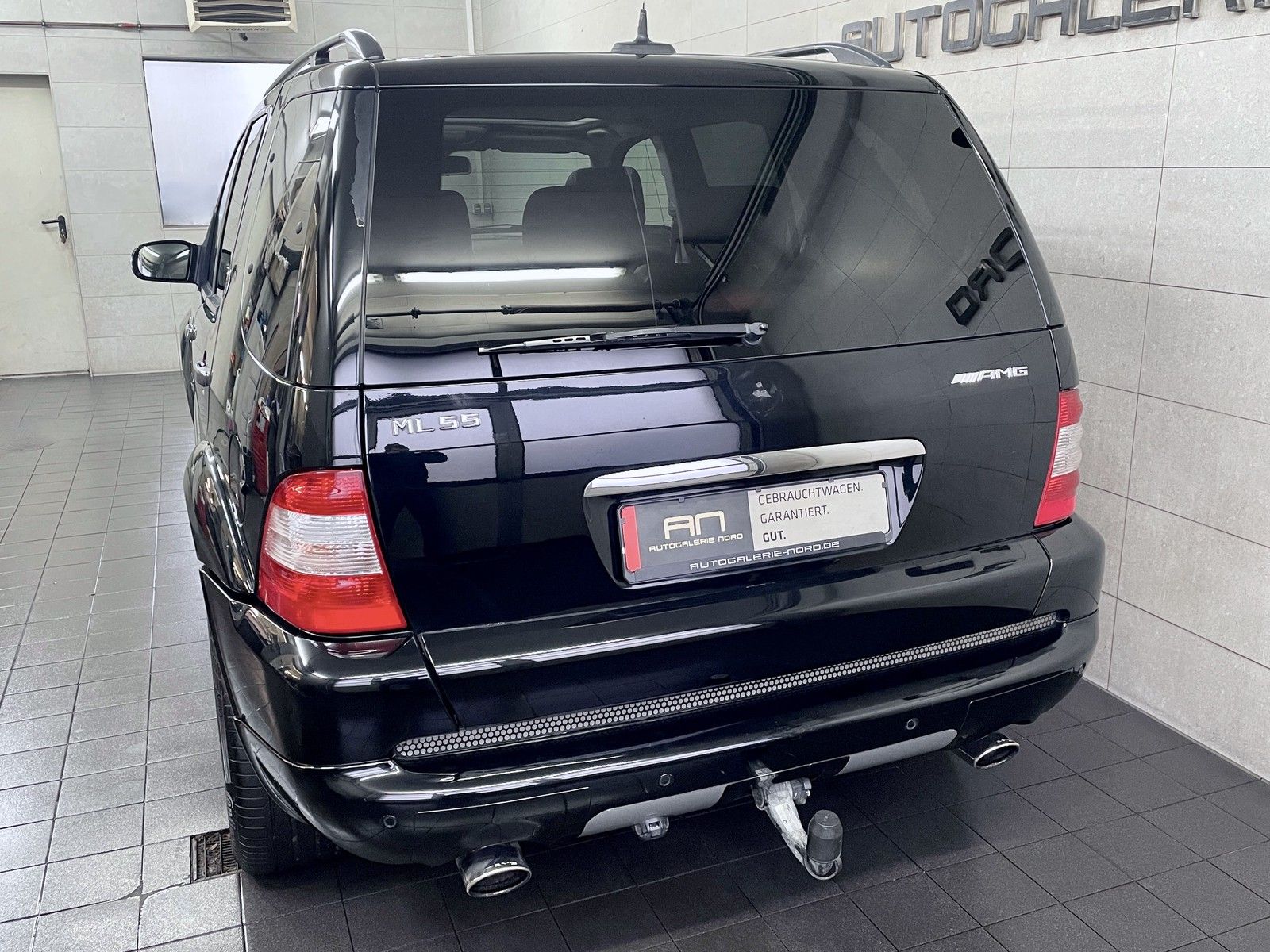 Mercedes-Benz ML 55 AMG ML 55 AMG Navi+Leder+Xenon+e.SHD+Bose+AHK