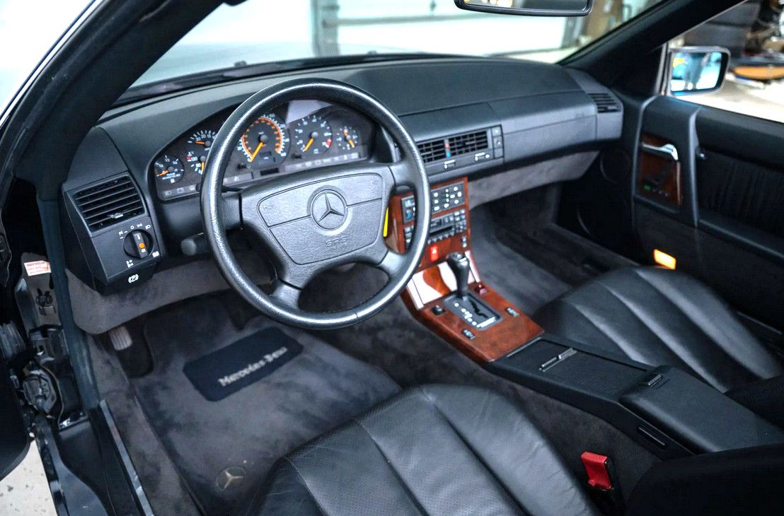 Mercedes-Benz SL 320 SL 320, orig.13.700 km, 1.Hand, wie neu,Garantie