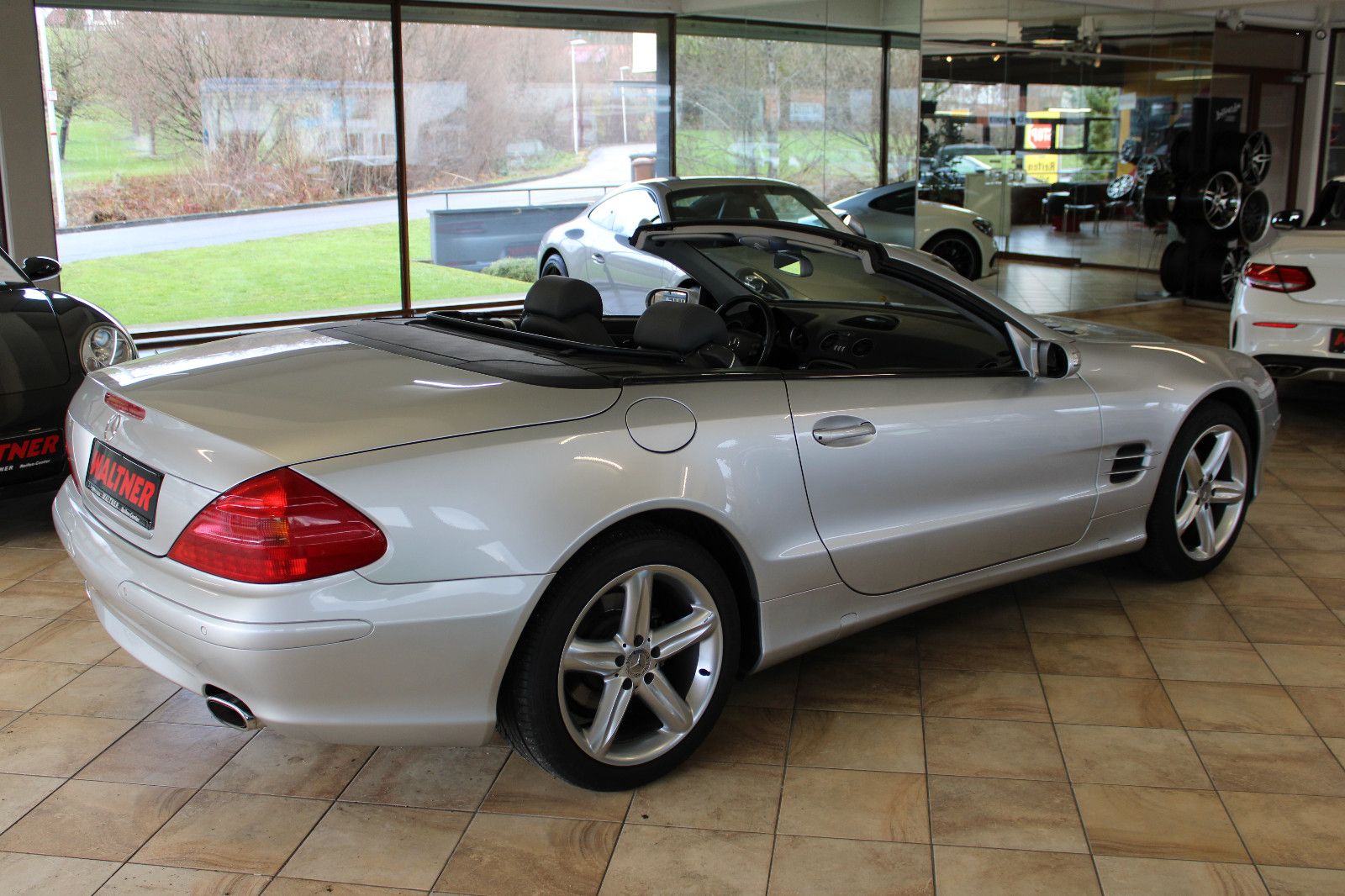 Mercedes-Benz SL 350 SL 350 *Top Zustand+kein ABC+Scheckheft*