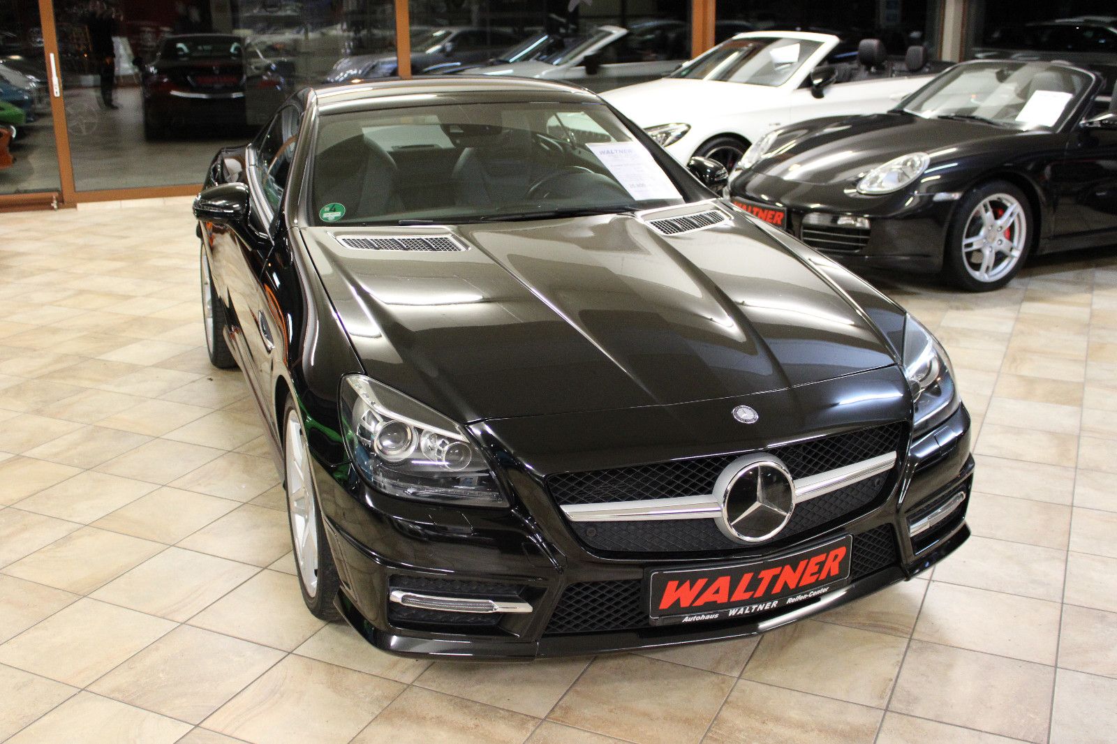 Mercedes-Benz SLC 250 SLC 250 d *AMG-Paket+Variodach+Top*