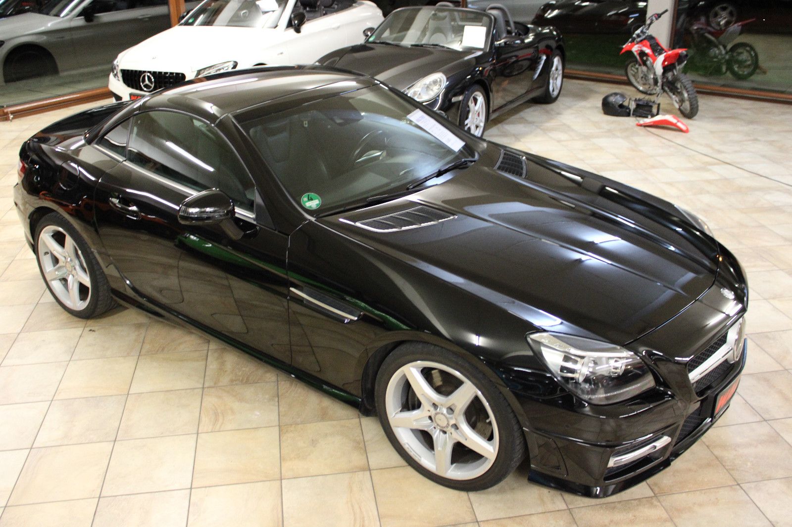 Mercedes-Benz SLC 250 SLC 250 d *AMG-Paket+Variodach+Top*