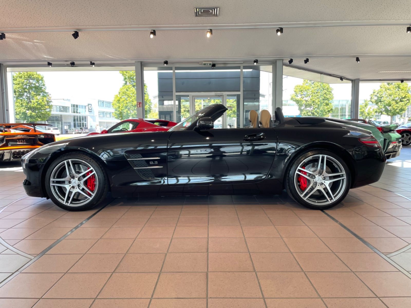 Mercedes-Benz SLS AMG SLS AMG Roadster Deutsch