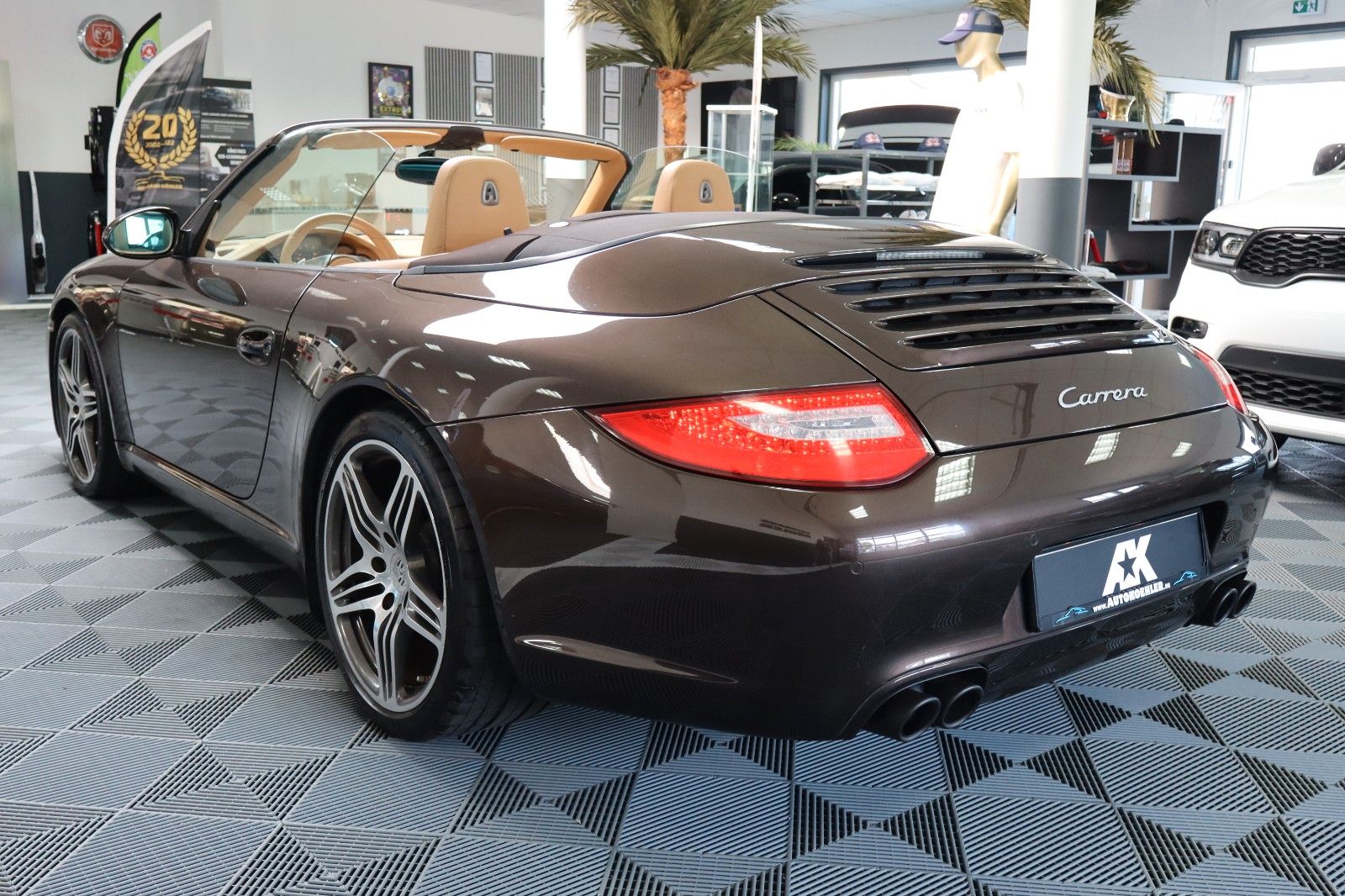 Porsche 911 Urmodell 911 Carrera Cabrio 19&quot;PDK BOSE PASM BELÜFTUNG