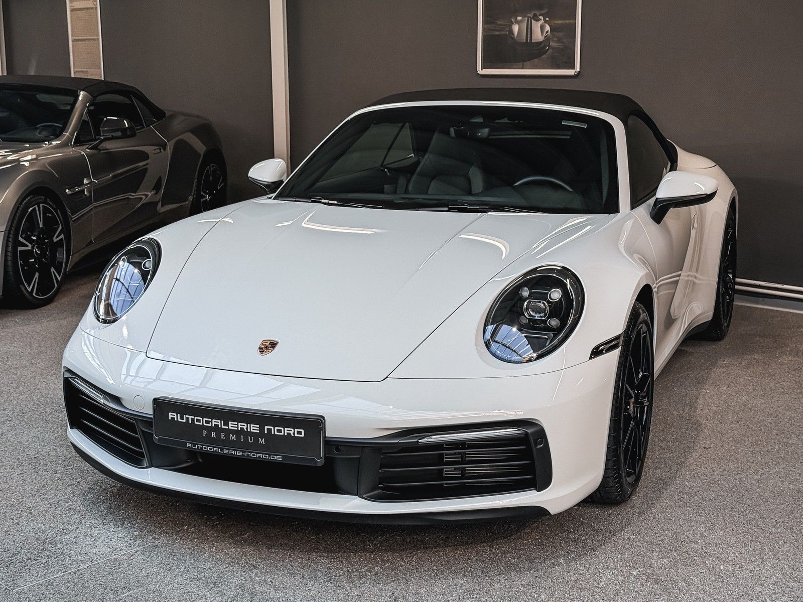 Porsche 992 911 Carrera Cabriolet Sportsitze+Sound-Pack+Conn