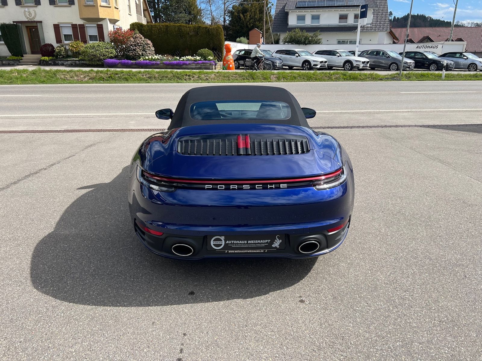 Porsche 992 992 911*C2 Cabrio*Klappe*Sportsitze*Neu-Zustand