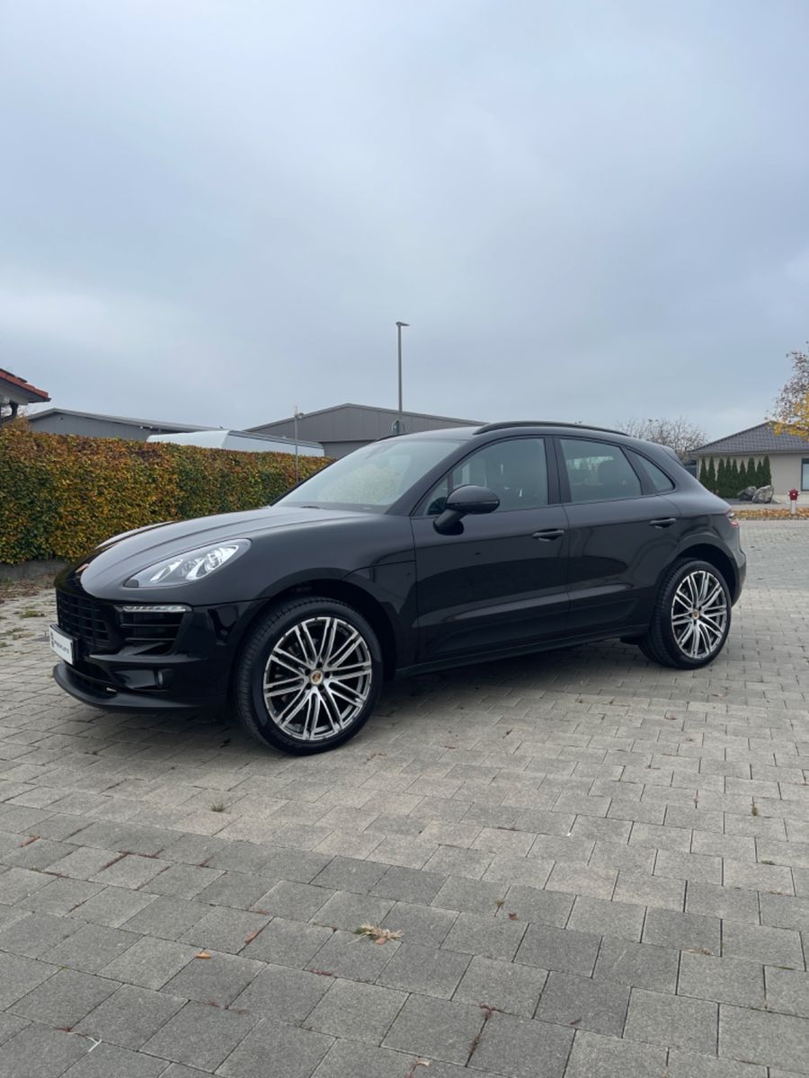 Porsche Macan Macan / 1. Hand / Unfallfrei