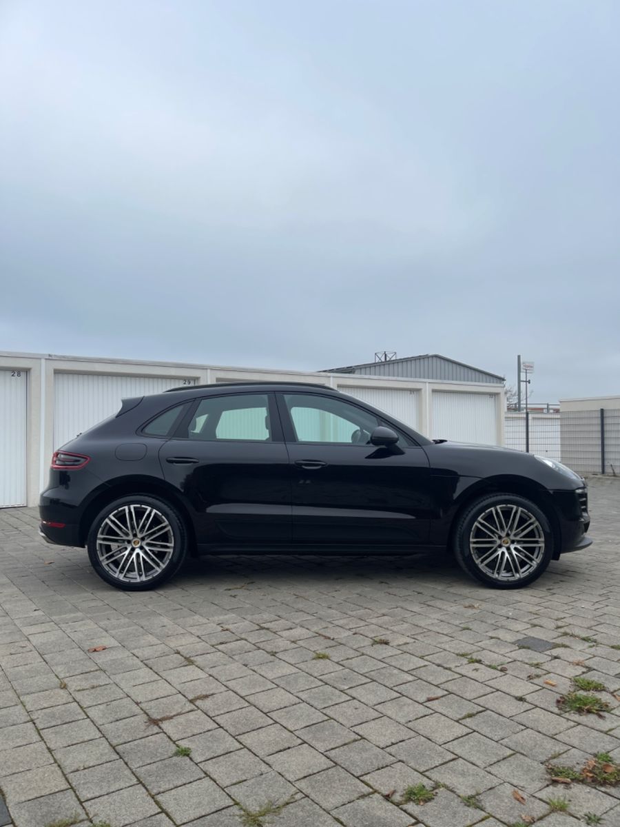 Porsche Macan Macan / 1. Hand / Unfallfrei