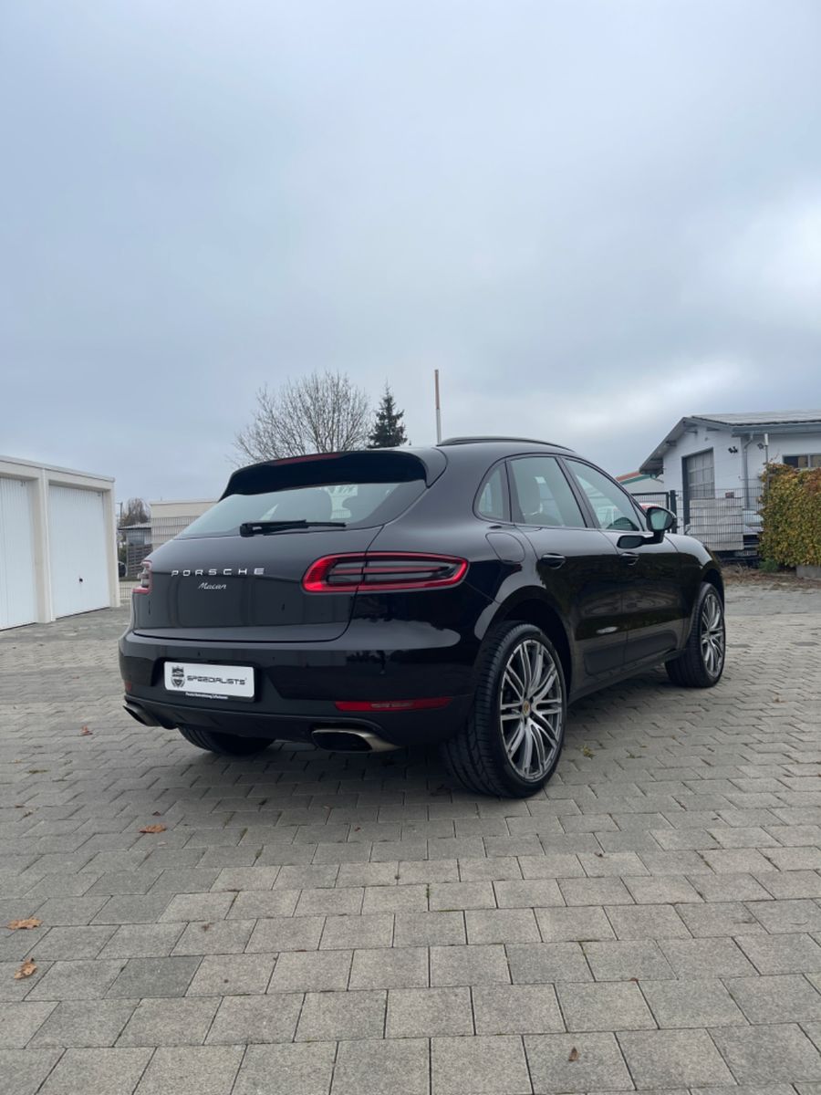 Porsche Macan Macan / 1. Hand / Unfallfrei