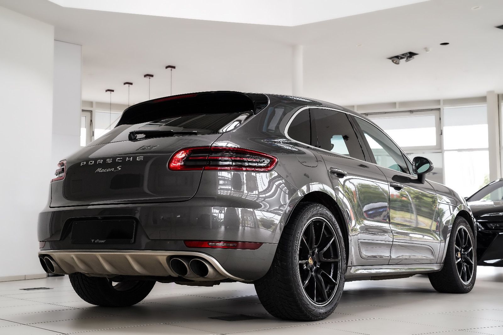 Porsche Macan Macan S Leder Pano Beluftung US-Re Import