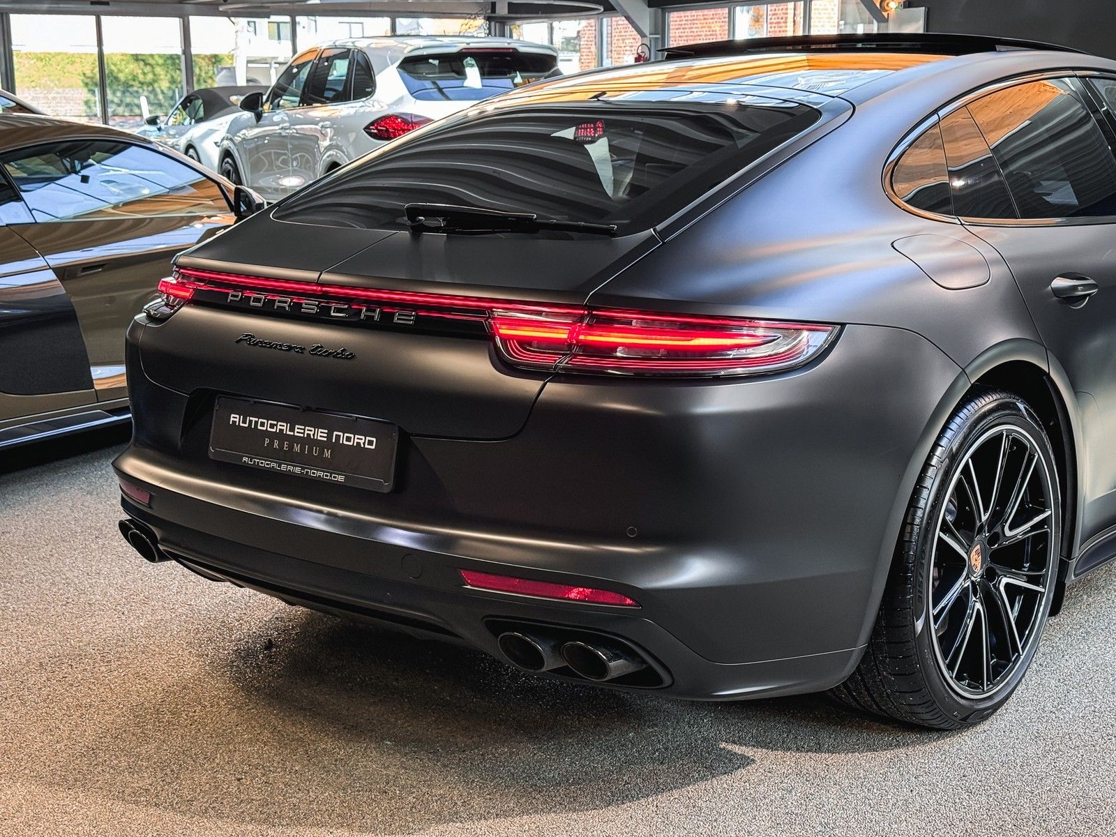 Porsche Panamera Panamera Turbo Approved Garantie+Burmester+Rear