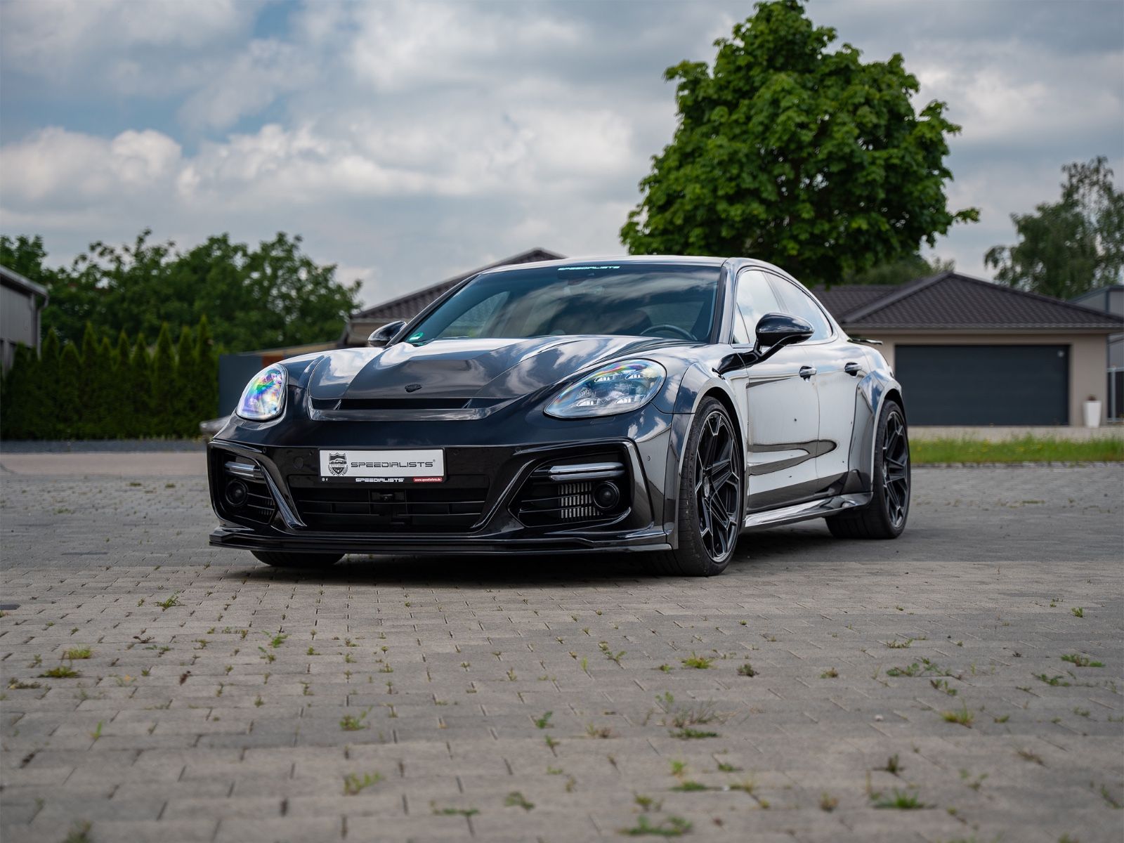 Porsche Panamera Panamera Turbo / Techart Grand GT Nr.82 Deutsch