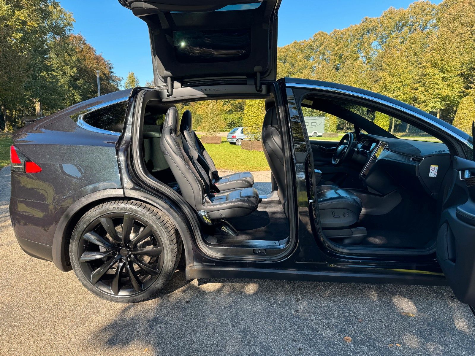 Tesla Model X MODEL X 90D | FREE SUPERCHARGER | 6SEATER | EAP