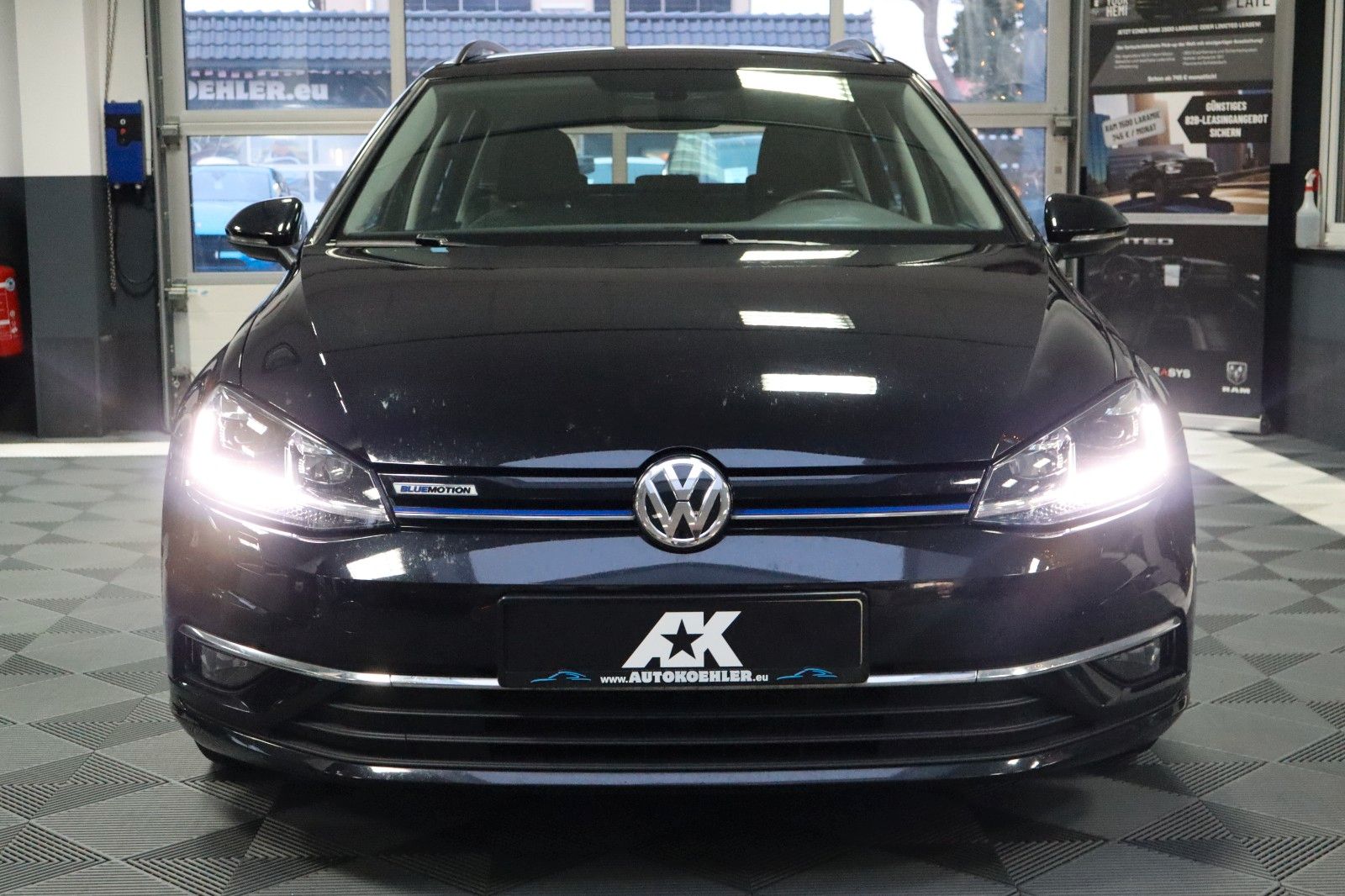 Volkswagen Golf Golf VII Variant Highline DSG LED NAVI Facelift