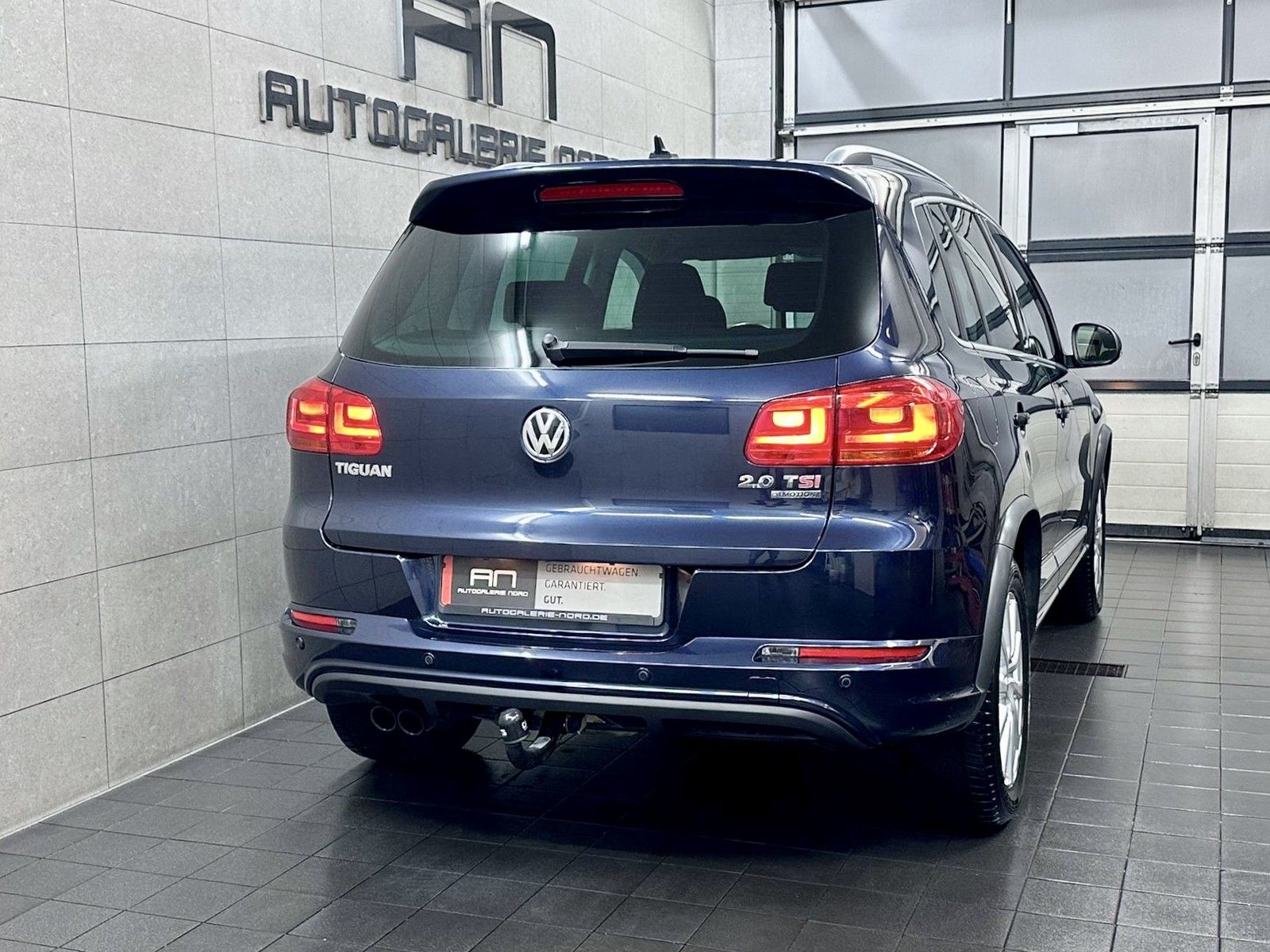 Volkswagen Tiguan Tiguan Sport &amp; Style 4M R Line Navi+AHK+Ambiente