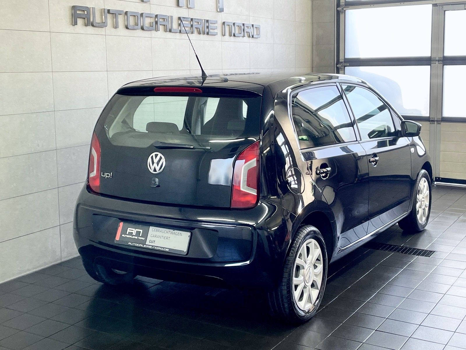 Volkswagen up! up! move Cool&amp;Sound-Paket+Navi+Tüv&amp;Service neu