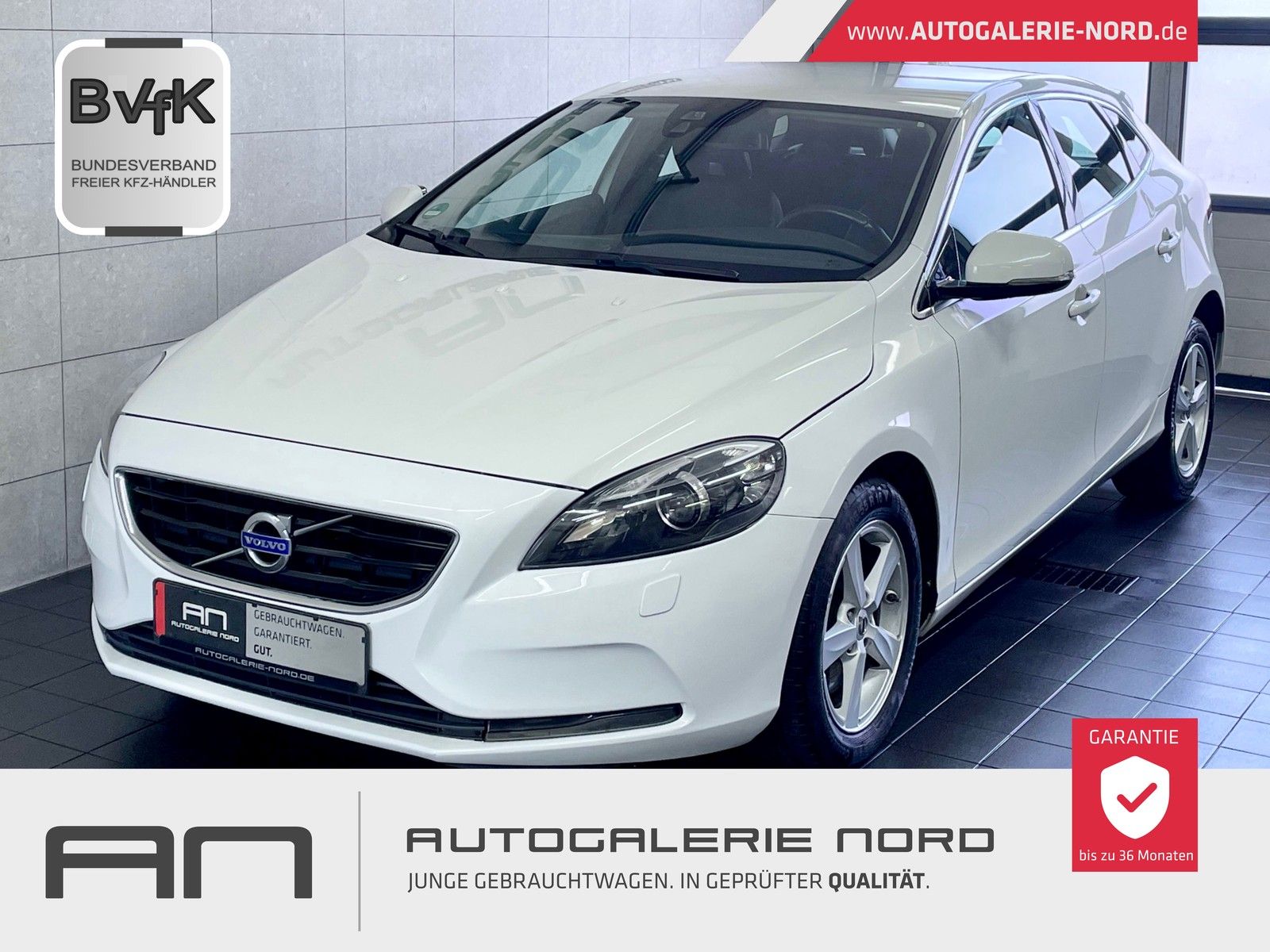 Volvo V40 V40 Momentum Style Aut. Navi+Xenon+Ambiente+RFK