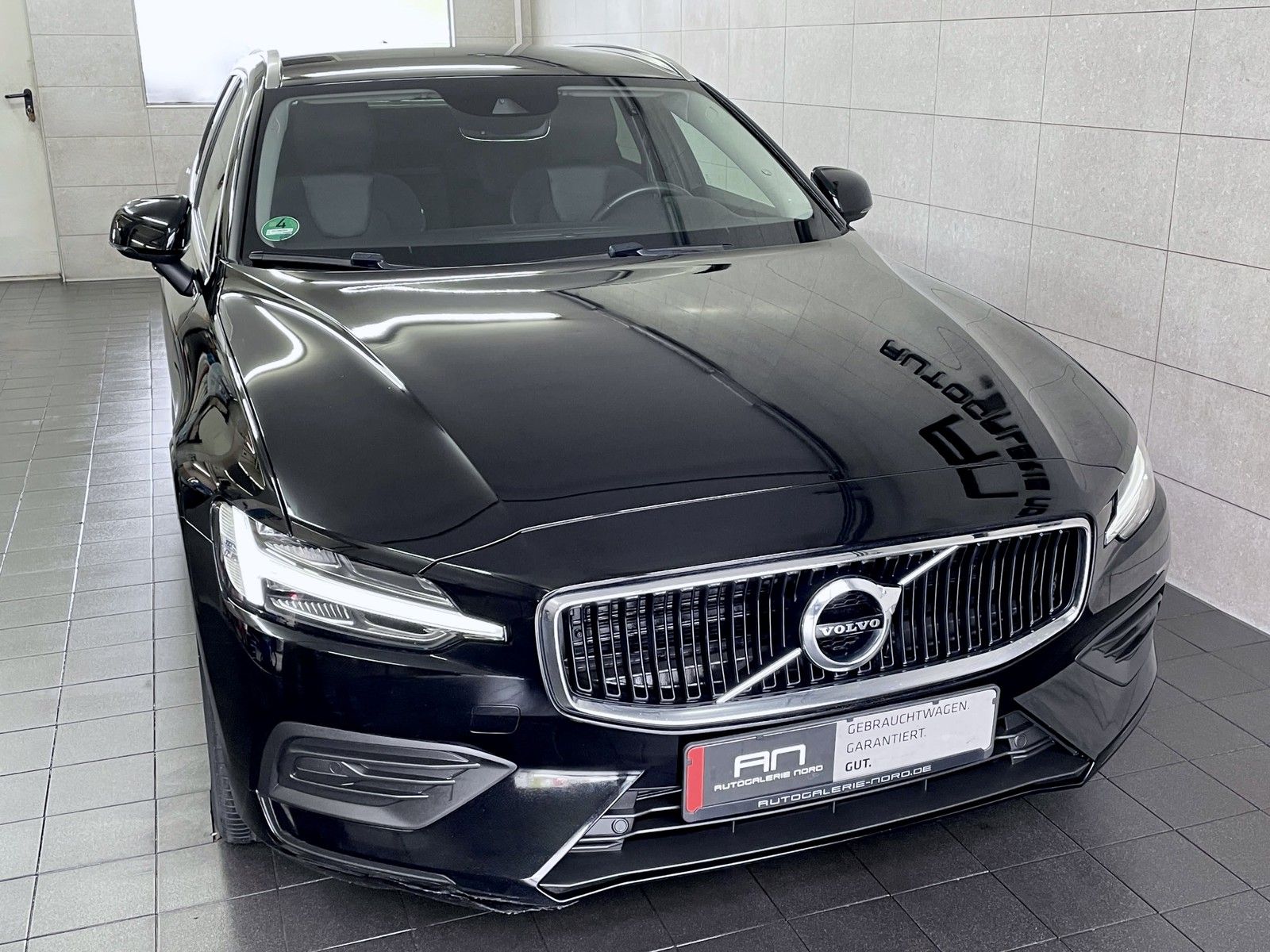 Volvo V60 V60 Kombi Momentum Pro Fahrassistenz-Systeme