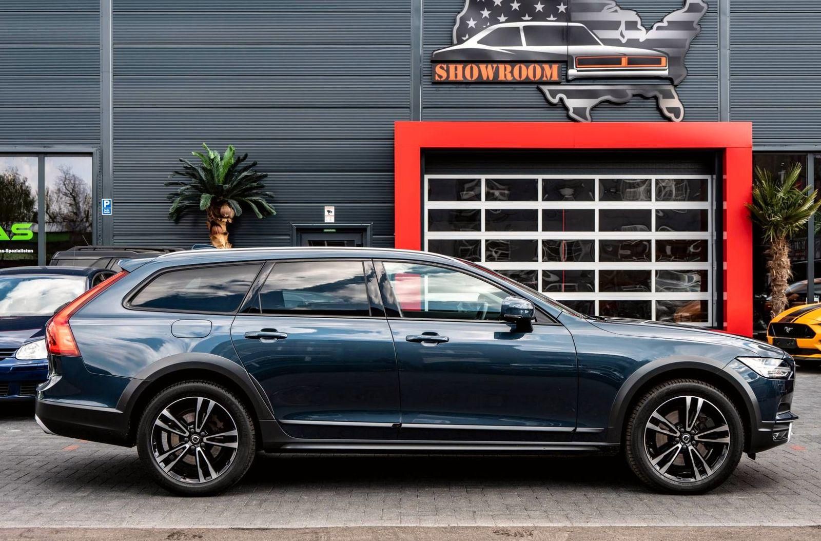 Volvo V90 Cross Country V90 2,0l D5 Cross Country Navi,ACC,Totwinkel